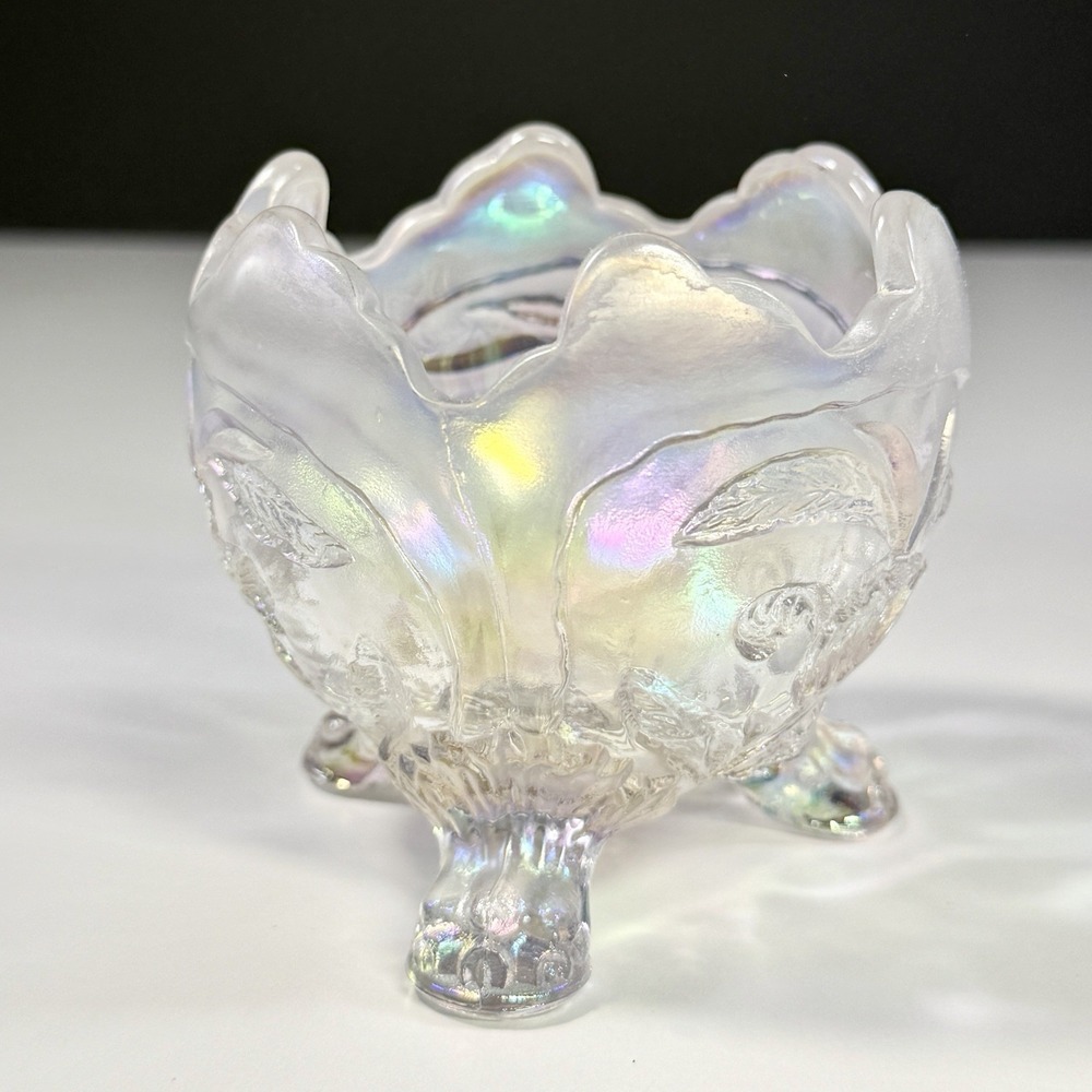 VTG Imperial Glass Everglades White Iridescent 3 Footed Bowl 3" Floral Lion Feet - Picture 6 of 10